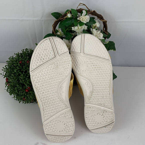 Ryka yellow/gold summer sandals - Picture 5 of 6